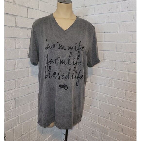 Bella Canvas Tops - Farmwife Farmlife Blessedlife" Gray V-Neck T-Shirt - Size Large